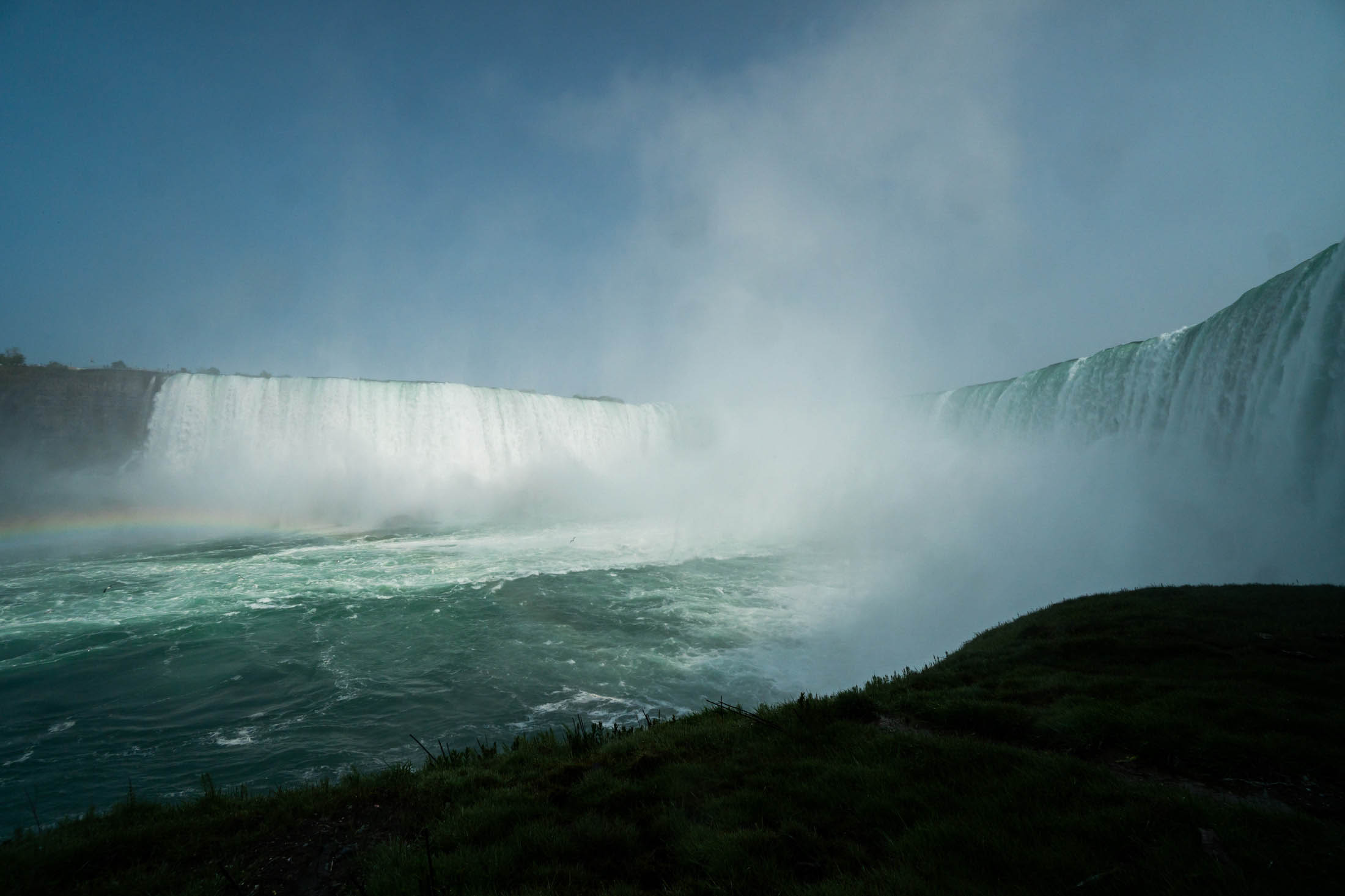 Niagara Falls & Montreal Canada header